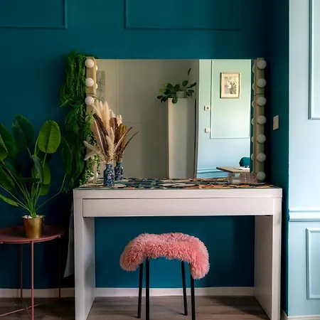 Art Deco Grand , Hero Square, Huge Livingroom Appartement Boedapest