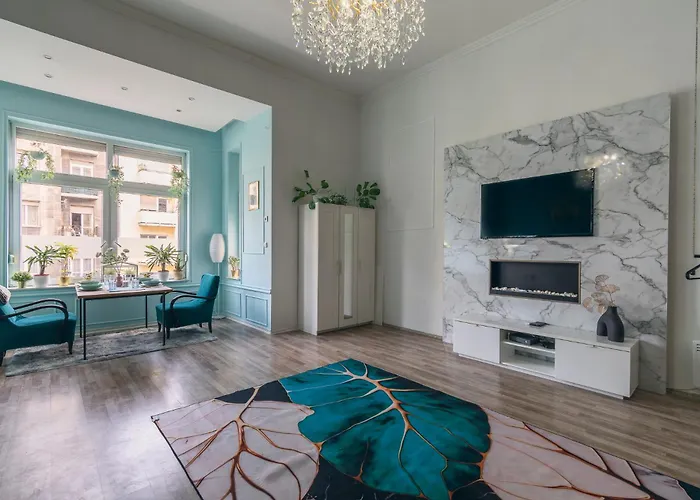 公寓 Art Deco Grand , Hero Square, Huge Livingroom