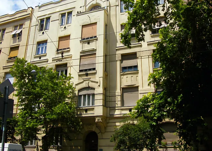 Art Deco Grand , Hero Square, Huge Livingroom